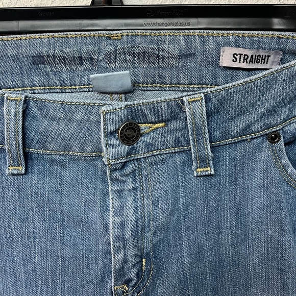 Harley Davidson Blue Straight Leg Jeans Timeless Style - Picture 2 of 7